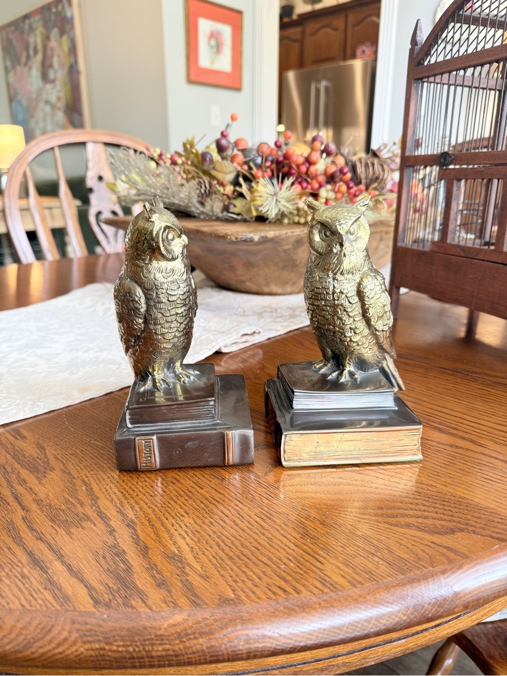 Mid century modern Brass Owl Bookend Pair - Picture 15 of 16